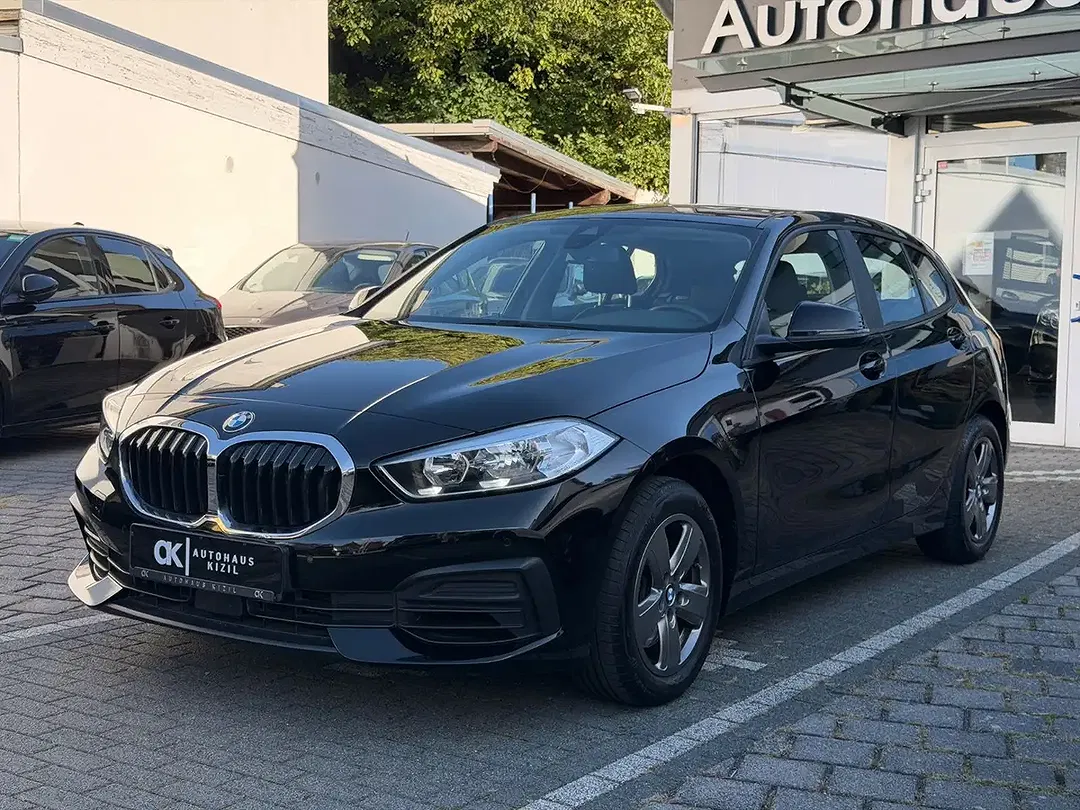 BMW 118 - Thumbnail 3