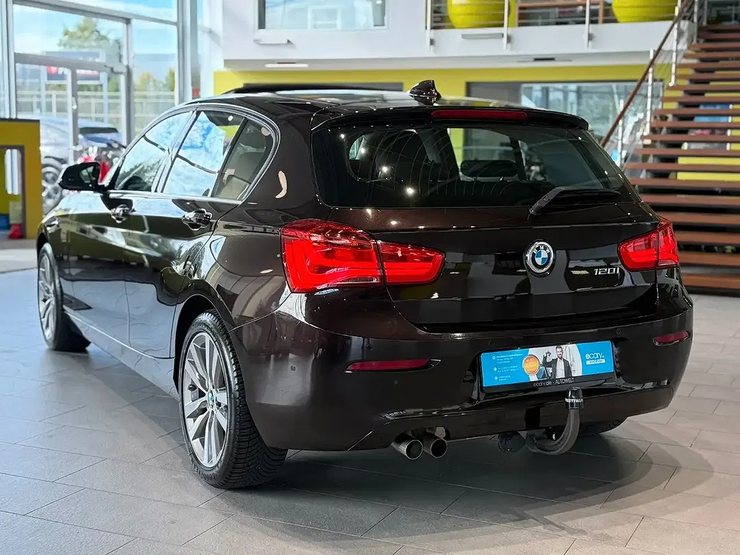 BMW 120 - Thumbnail 3