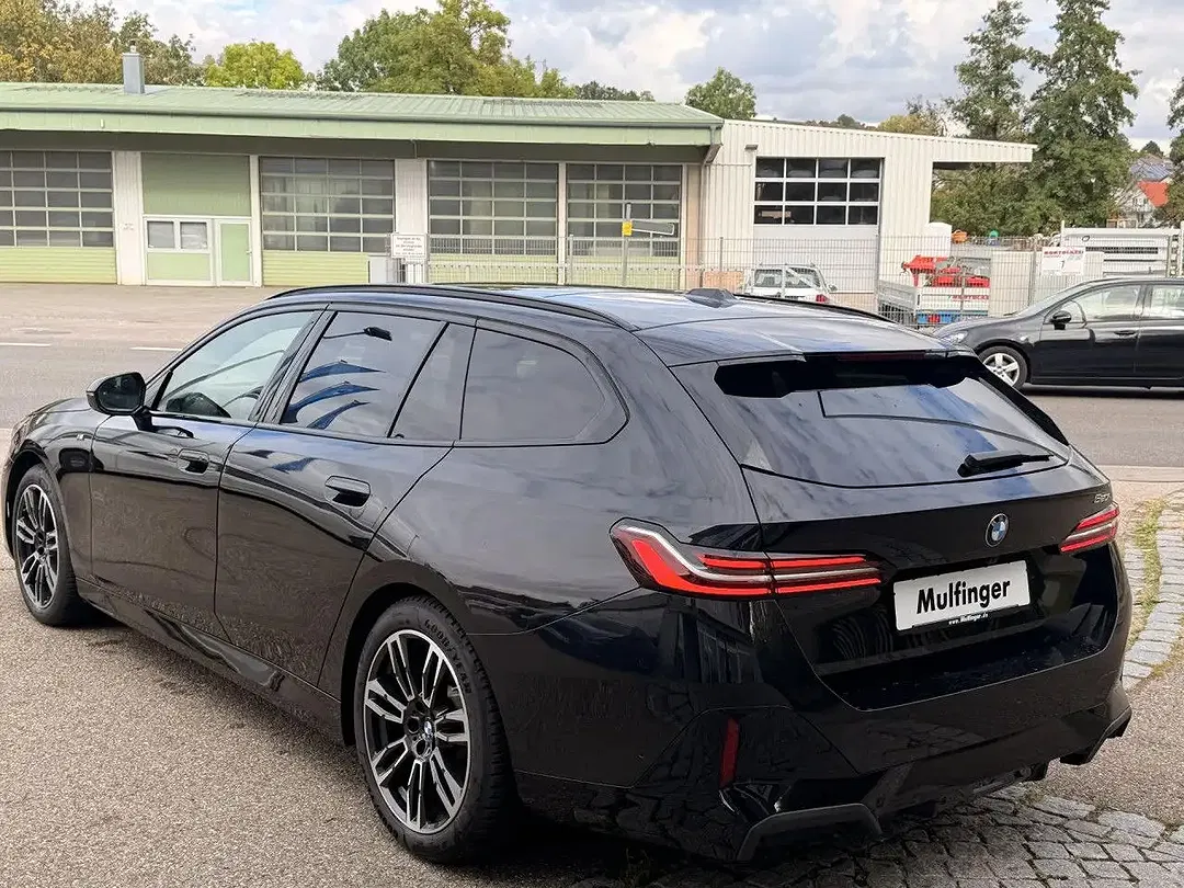 BMW 520 - Thumbnail 6