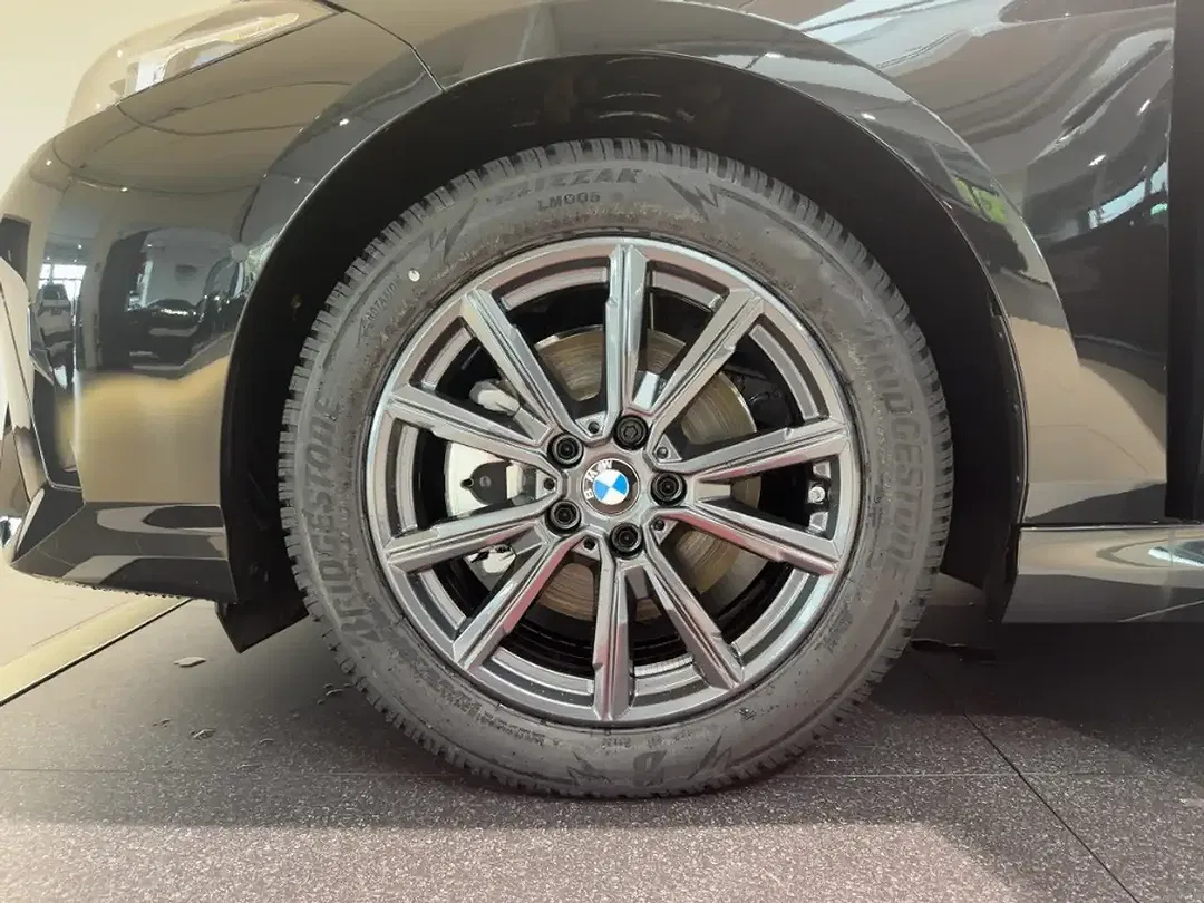 BMW 118 - Thumbnail 13