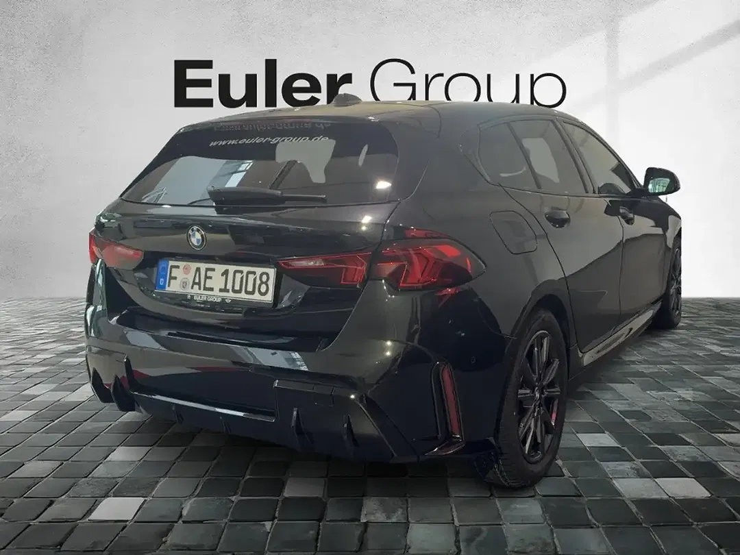 BMW 118 - Thumbnail 4