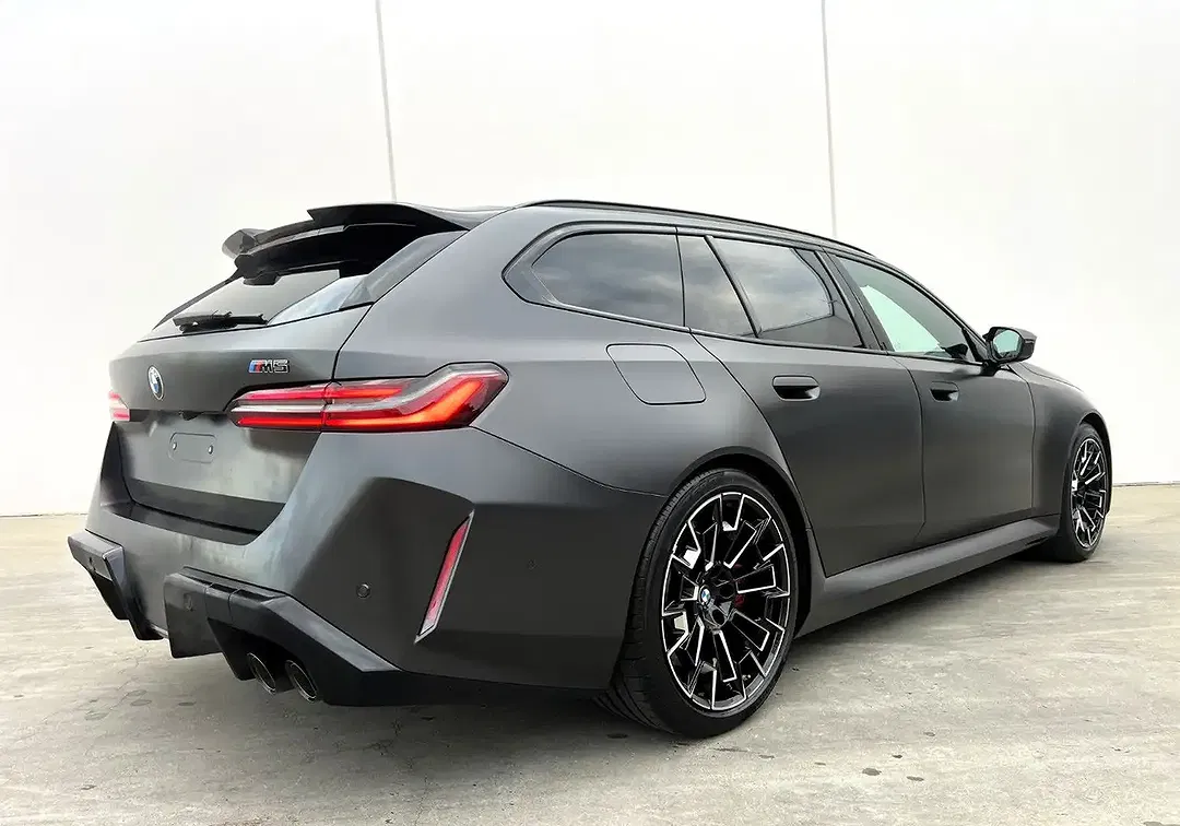 BMW M5 - Thumbnail 4