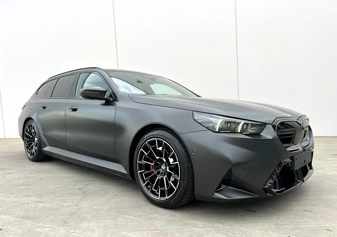 BMW M5 - Thumbnail 8
