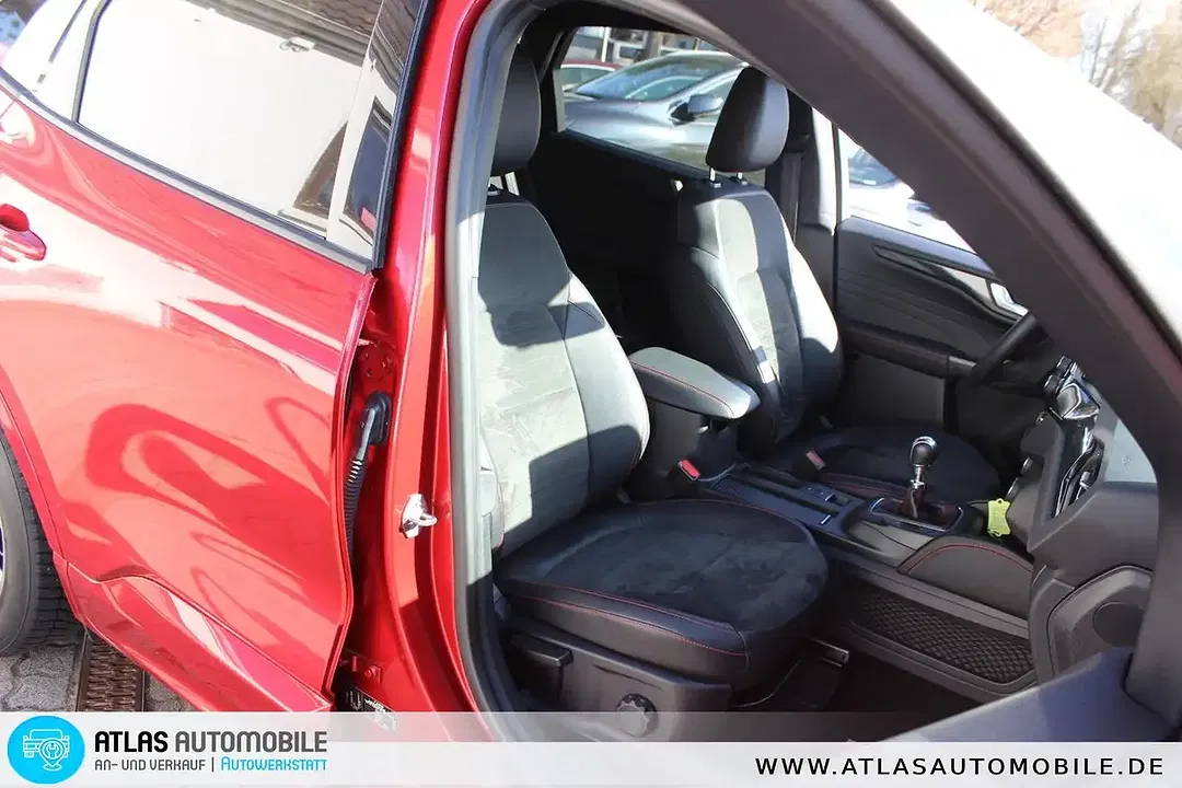 Ford Kuga - Thumbnail 5