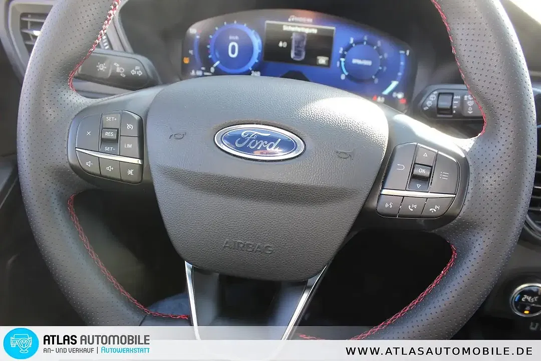 Ford Kuga - Thumbnail 8