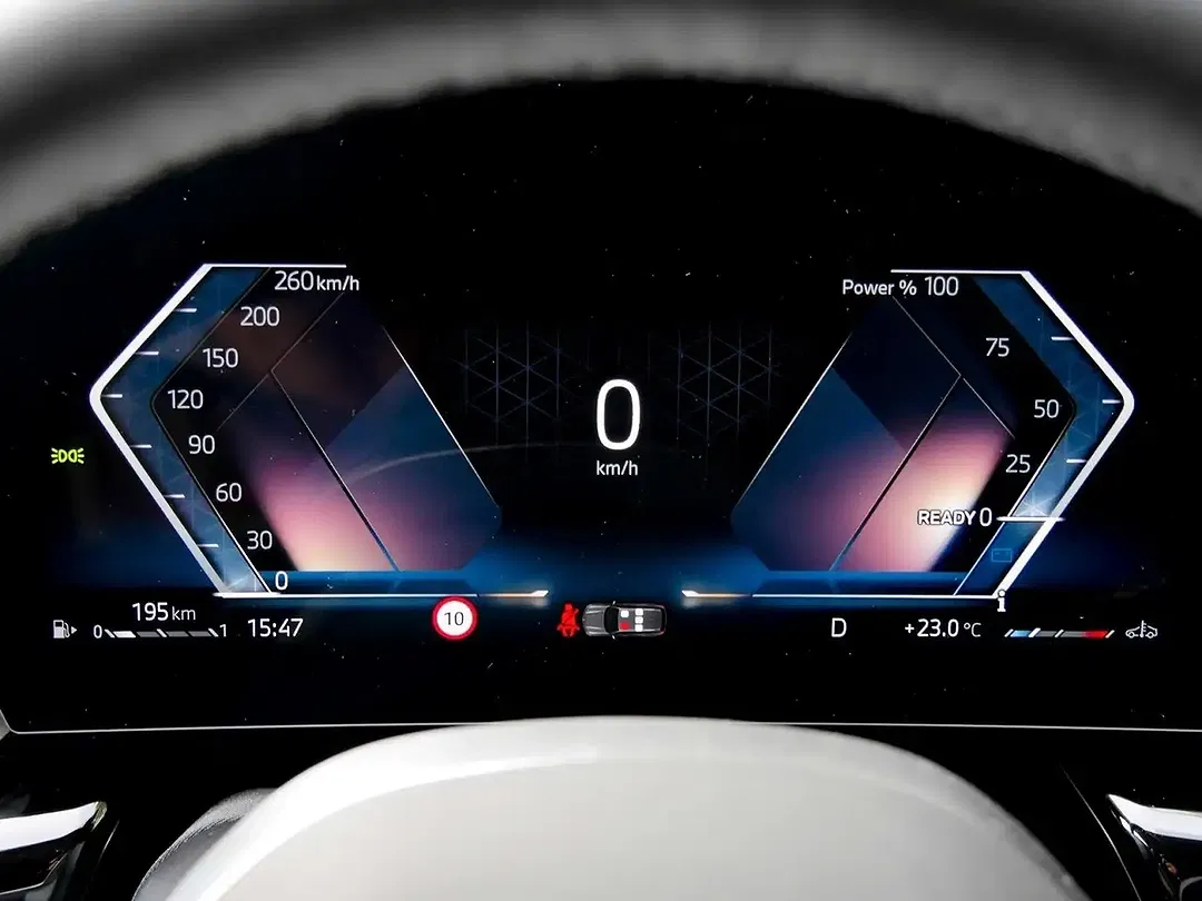 BMW X1 - Thumbnail 12