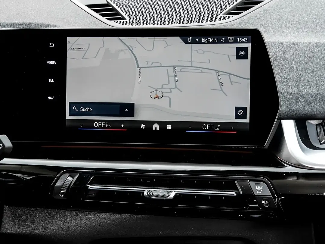 BMW X1 - Thumbnail 7