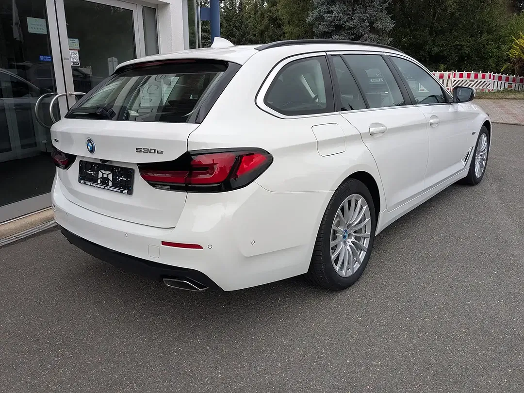 BMW 530 - Thumbnail 4