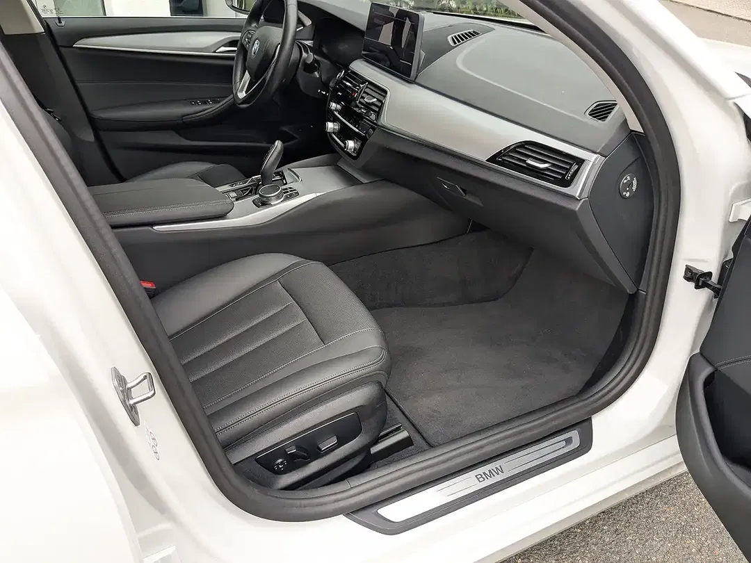 BMW 530 - Thumbnail 7