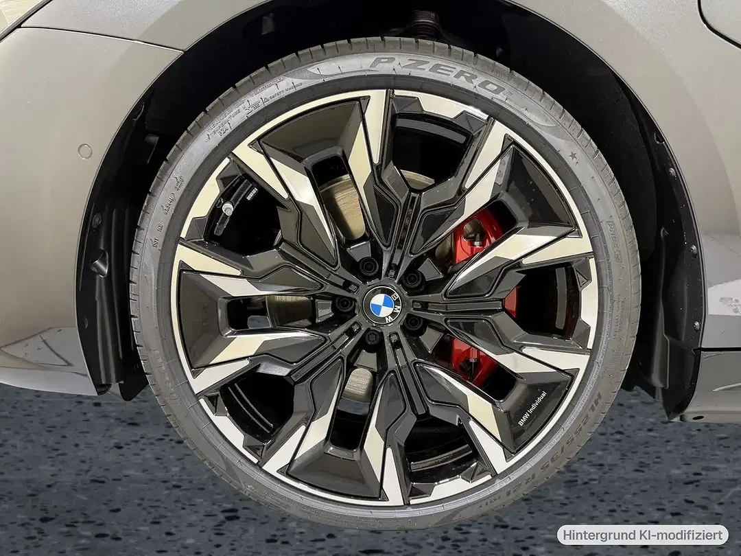 BMW 550 - Thumbnail 8
