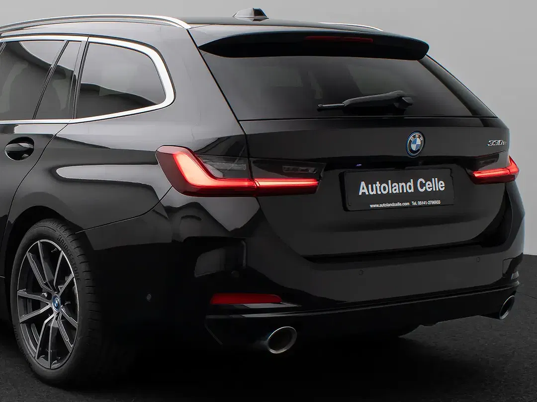 BMW 330 - Thumbnail 16