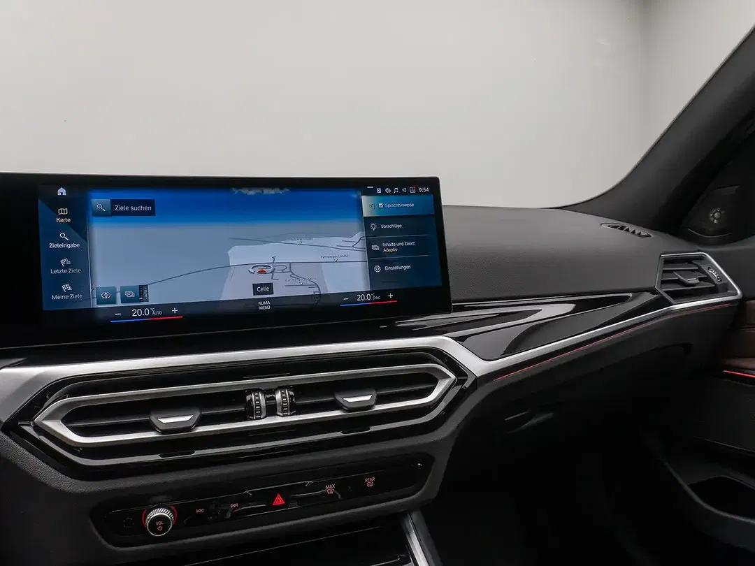 BMW 330 - Thumbnail 22