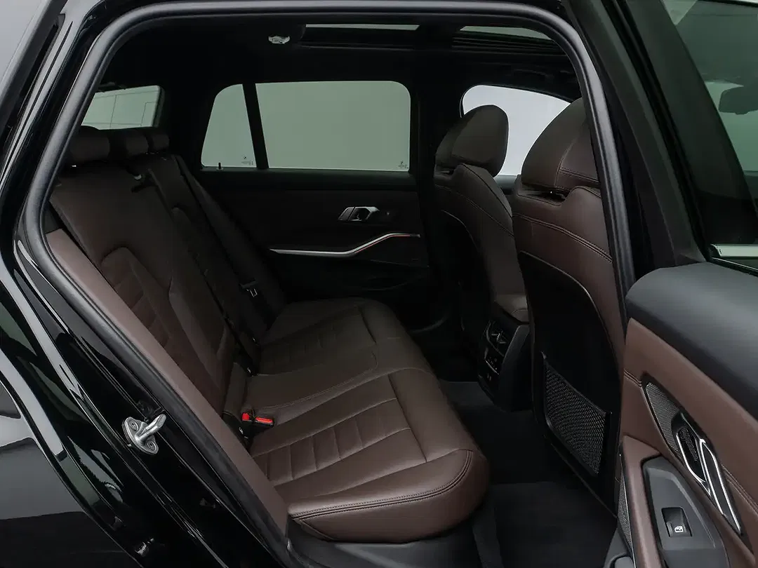 BMW 330 - Thumbnail 27