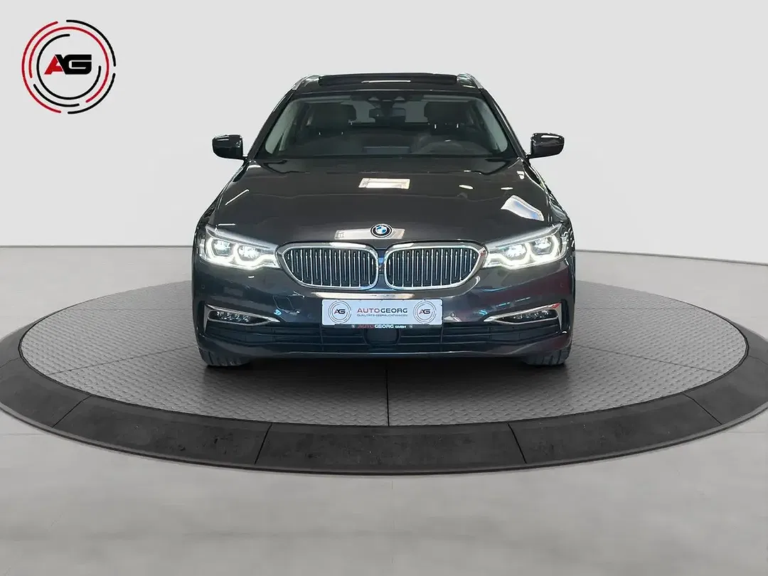 BMW 520 - Thumbnail 2