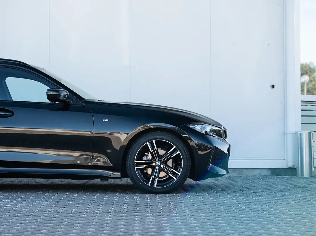BMW 318 - Thumbnail 14