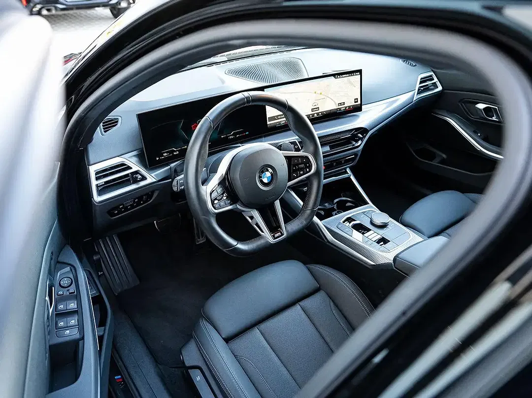 BMW 318 - Thumbnail 15