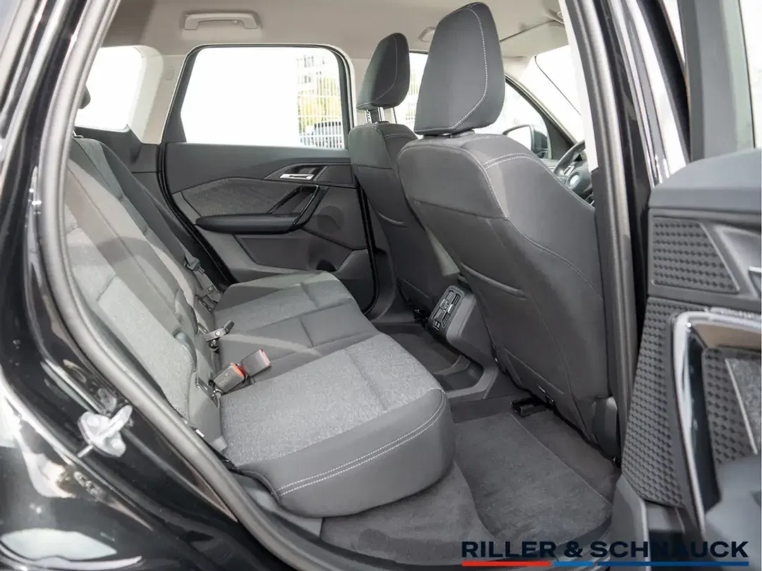 BMW X1 - Thumbnail 9