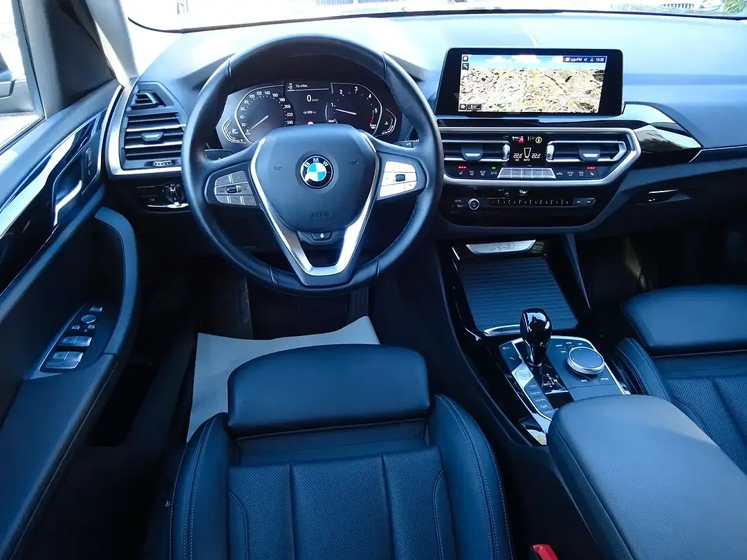 BMW X3 - Thumbnail 10