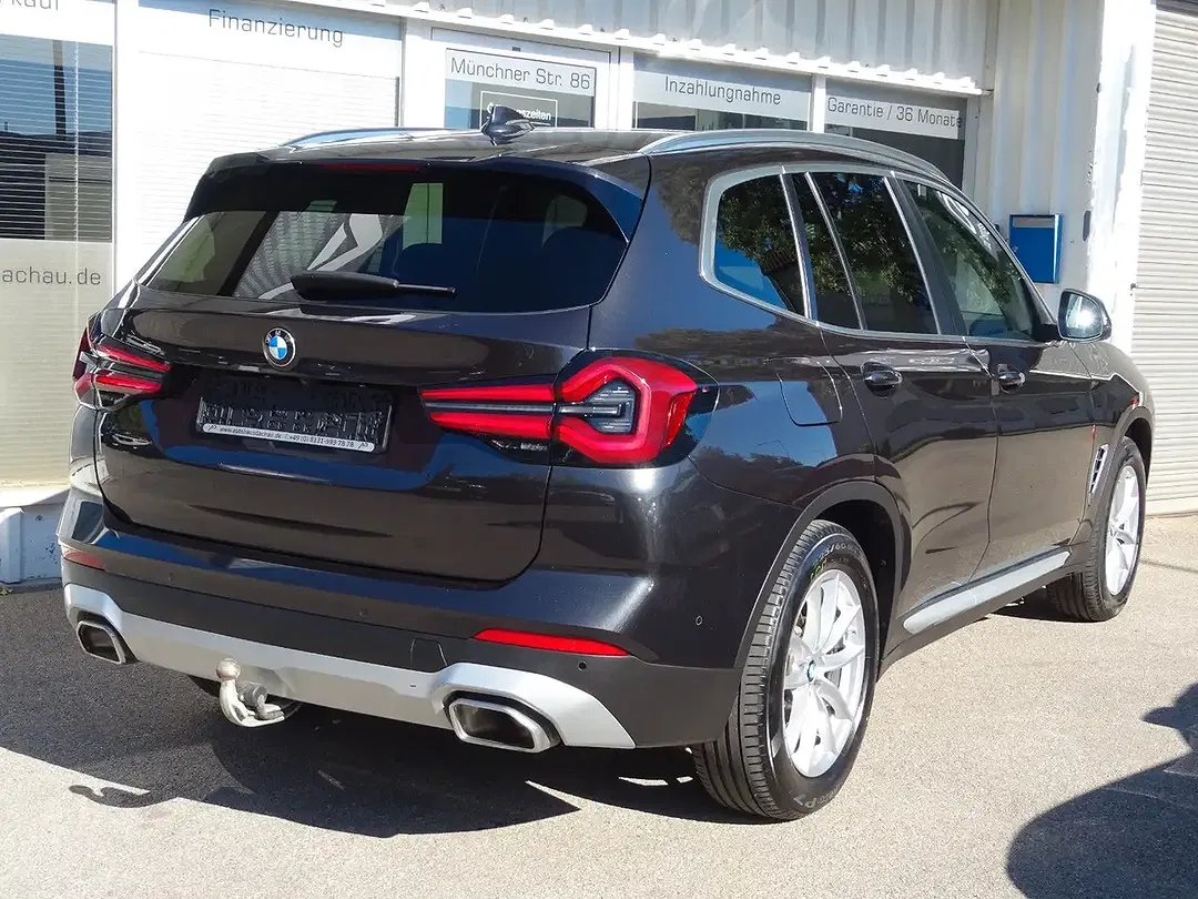 BMW X3 - Thumbnail 6