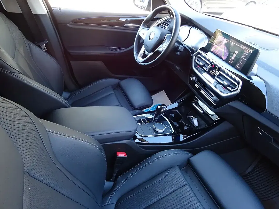 BMW X3 - Thumbnail 8