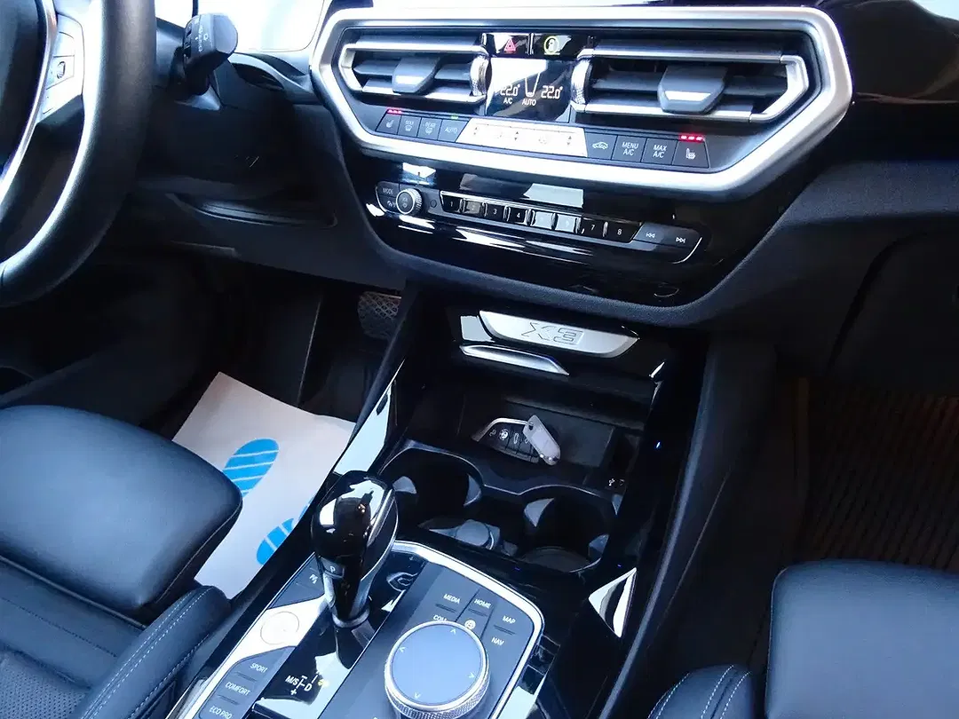 BMW X3 - Thumbnail 9