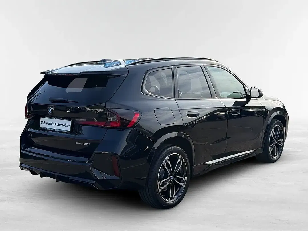 BMW X1 - Thumbnail 5