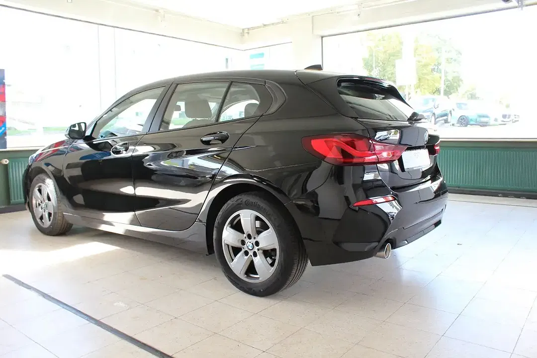 BMW 118 - Thumbnail 5