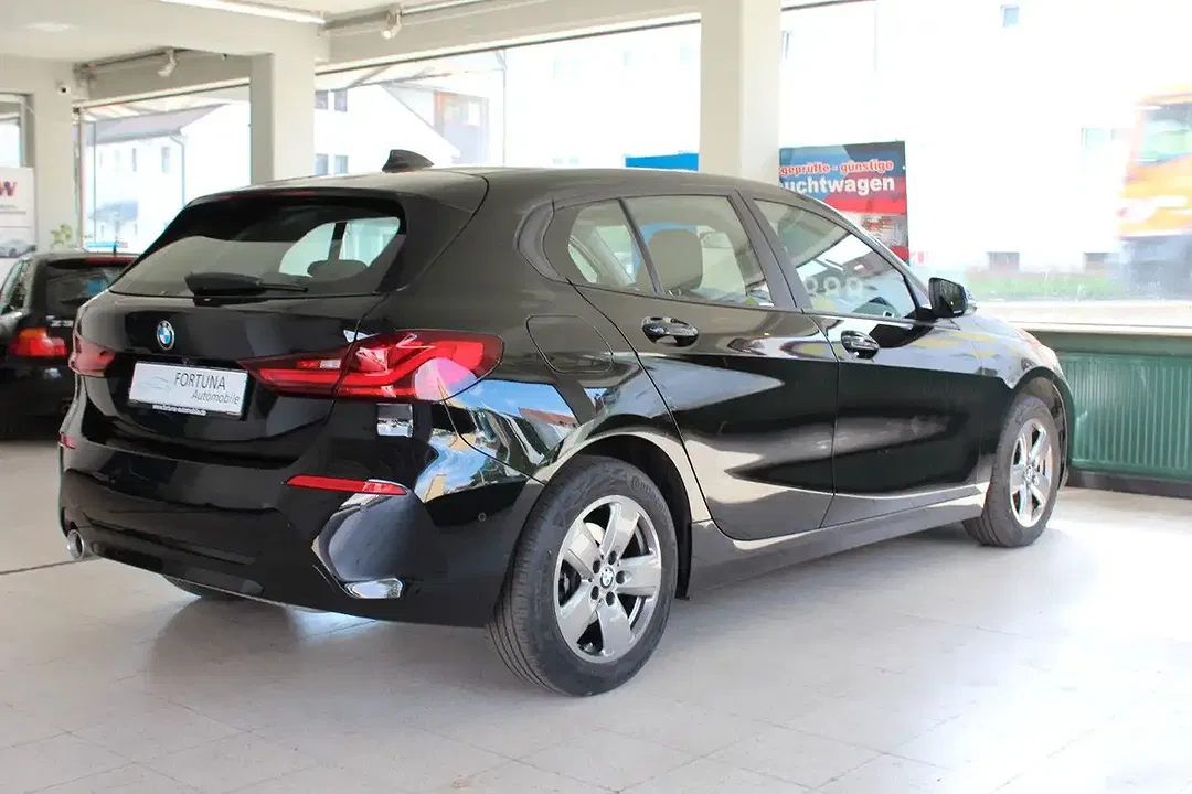 BMW 118 - Thumbnail 7