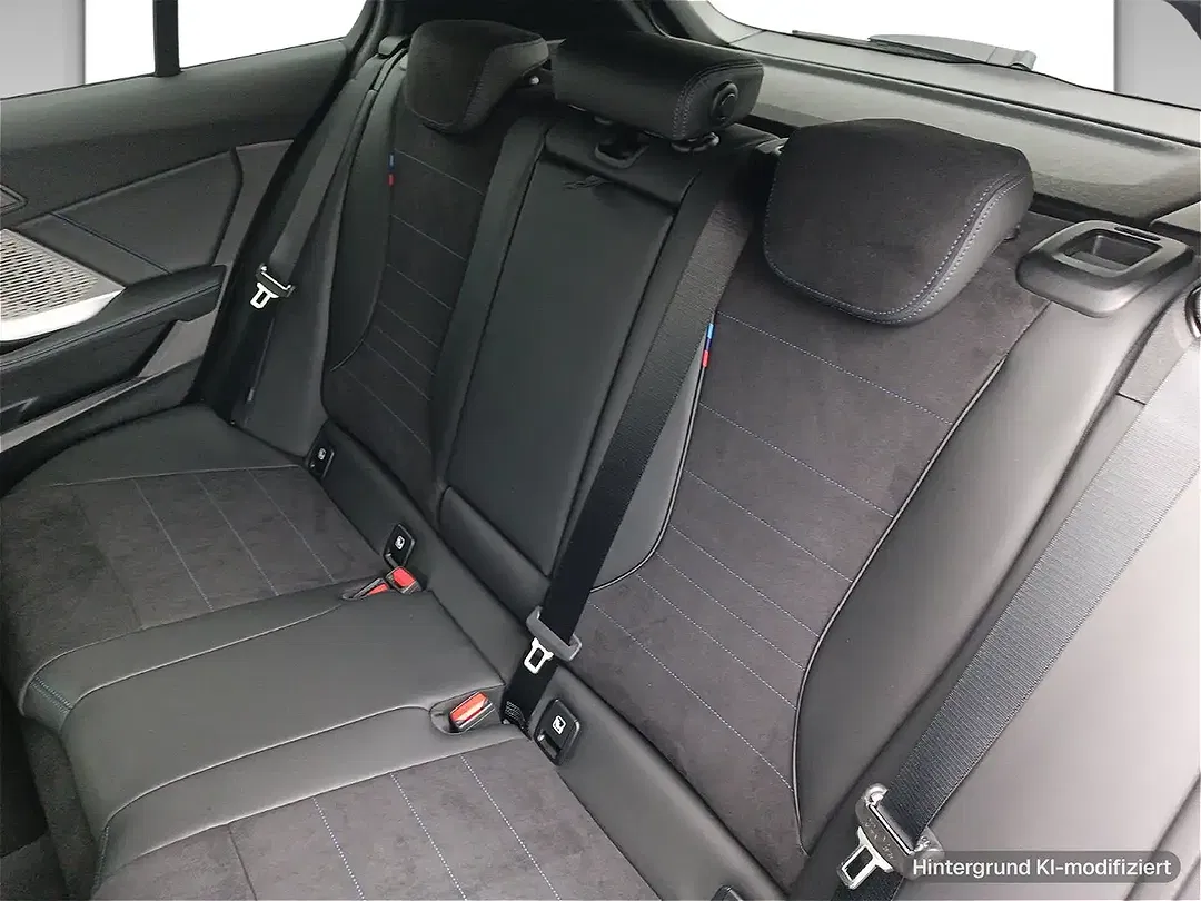 BMW 120 - Thumbnail 11