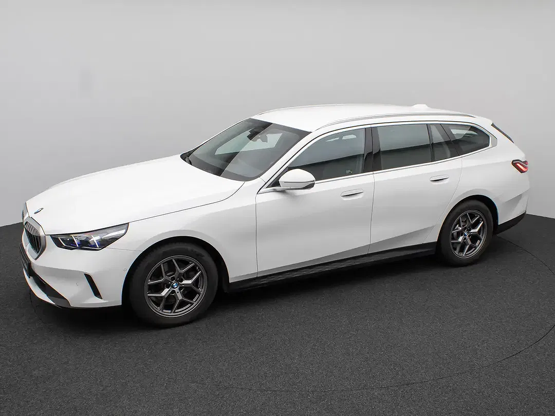 BMW 520 - Thumbnail 12