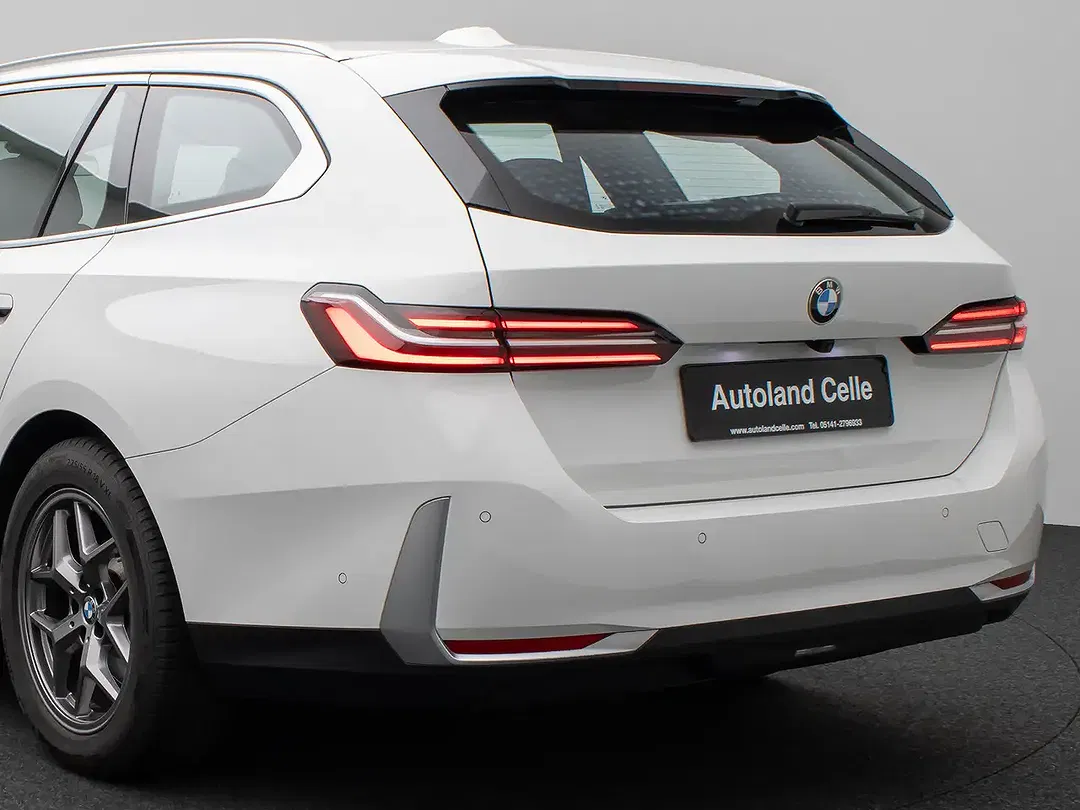 BMW 520 - Thumbnail 14