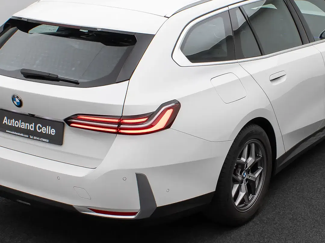 BMW 520 - Thumbnail 15