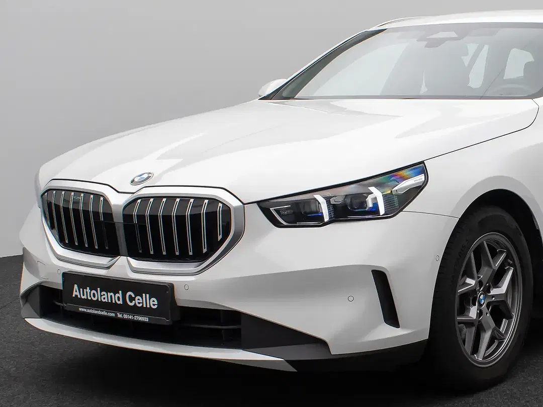 BMW 520 - Thumbnail 16