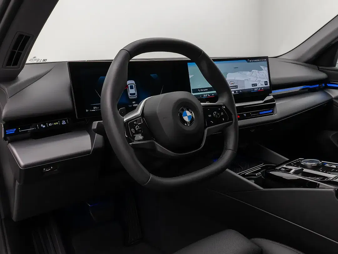 BMW 520 - Thumbnail 20