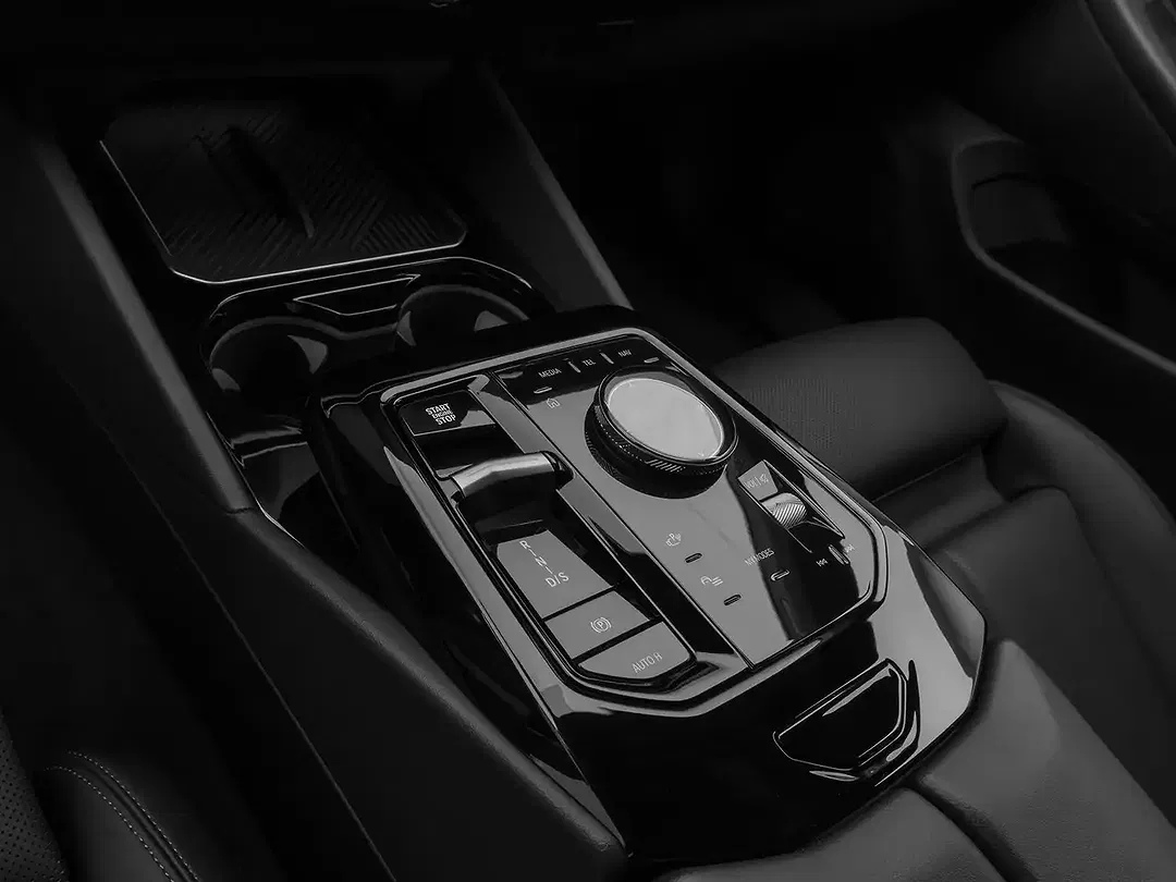 BMW 520 - Thumbnail 22