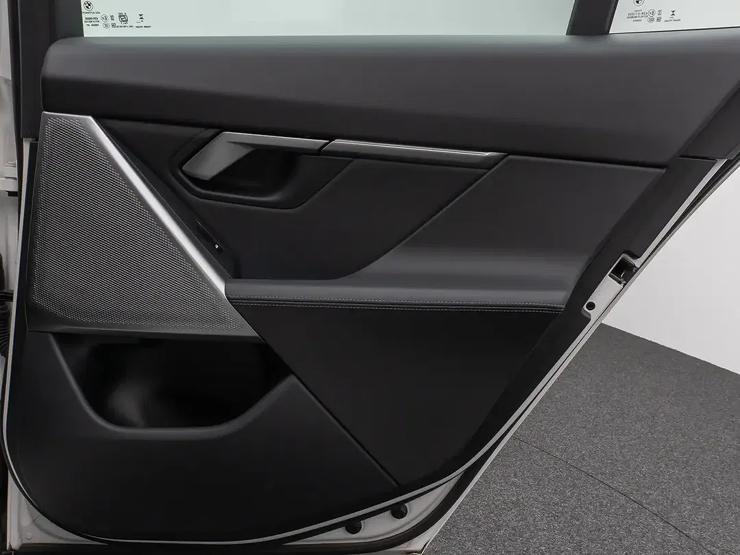 BMW 520 - Thumbnail 30