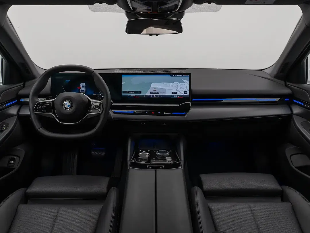 BMW 520 - Thumbnail 37