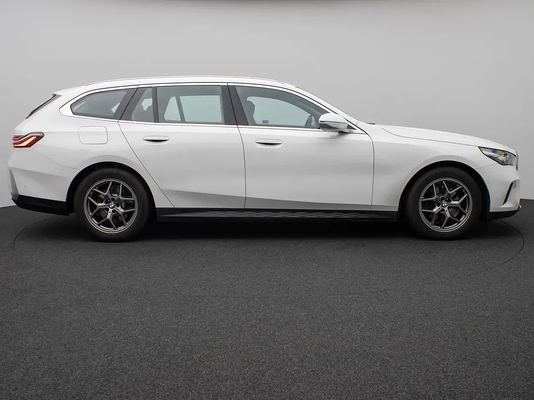 BMW 520 - Thumbnail 5