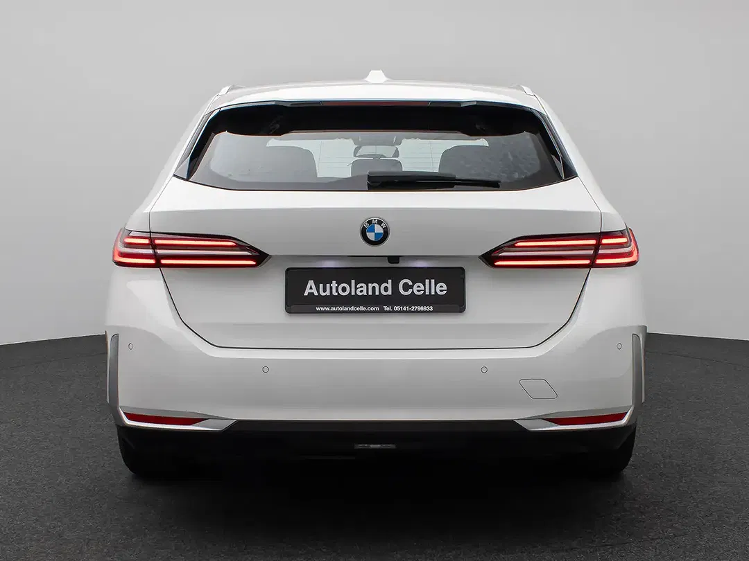 BMW 520 - Thumbnail 8