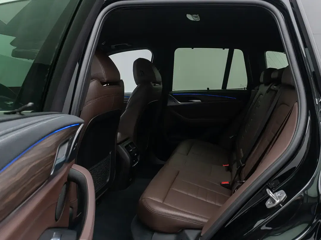 BMW X3 - Thumbnail 24