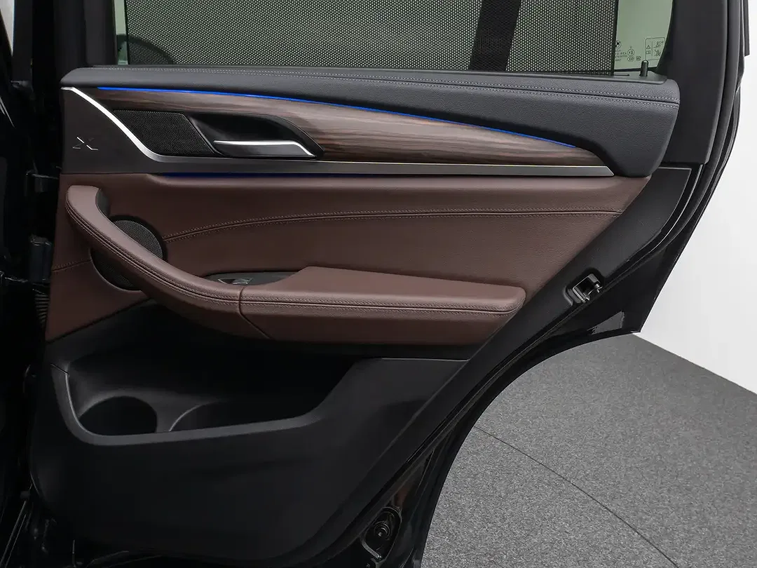 BMW X3 - Thumbnail 30