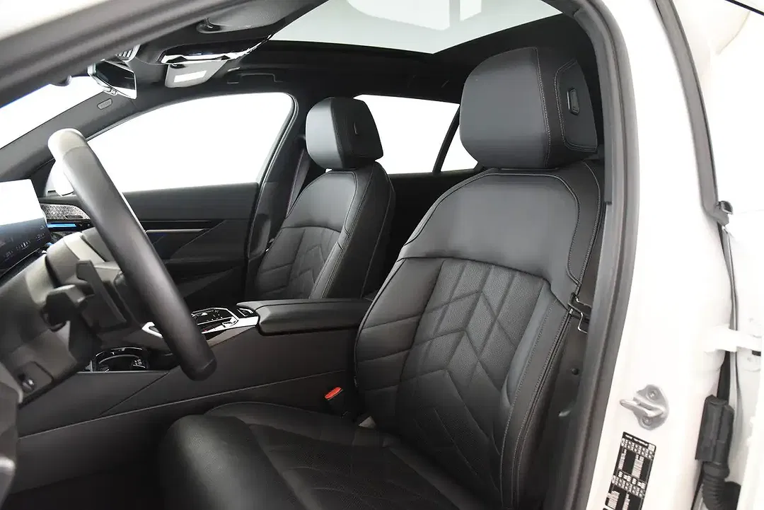 BMW 520 - Thumbnail 5