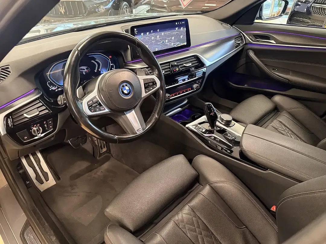 BMW 530 - Thumbnail 9
