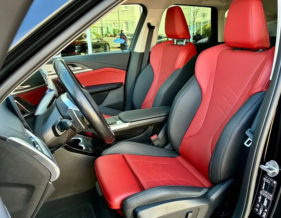 BMW X1 - Thumbnail 11