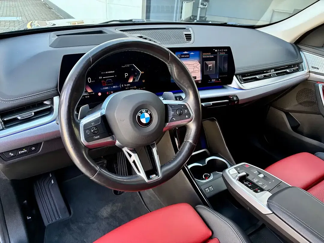 BMW X1 - Thumbnail 12