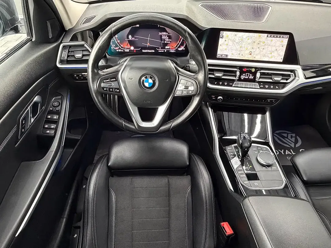 BMW 330 - Thumbnail 11