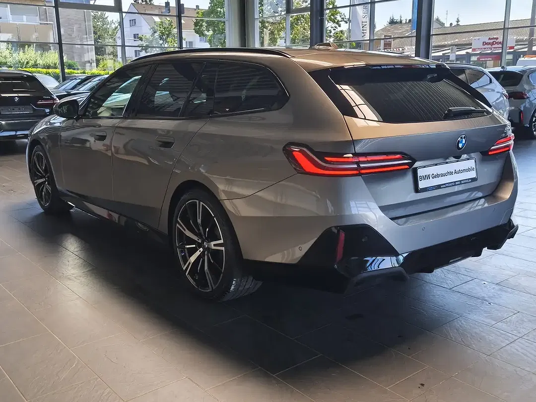 BMW 520 - Thumbnail 4