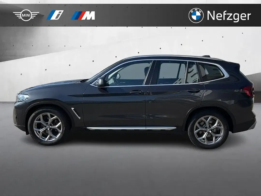 BMW X3 - Thumbnail 2