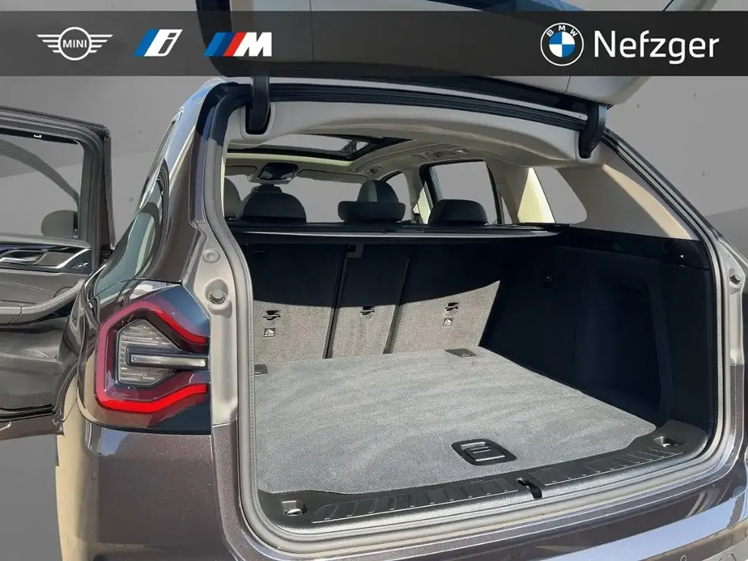 BMW X3 - Thumbnail 6