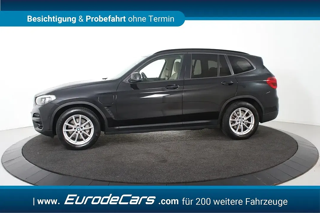 BMW X3 - Thumbnail 10